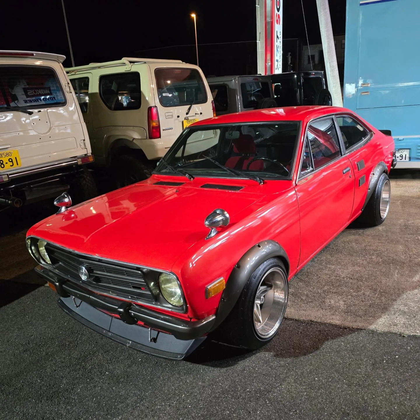 海外仕様を日本仕様にできる方を探しています!